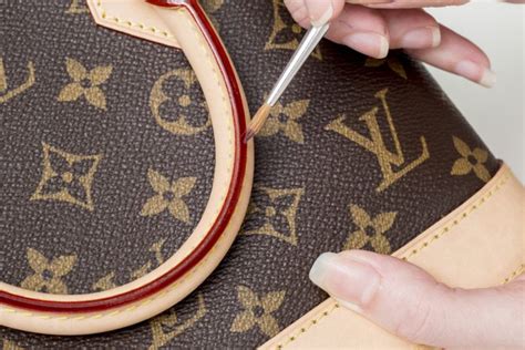 louis vuitton policy on repairs.